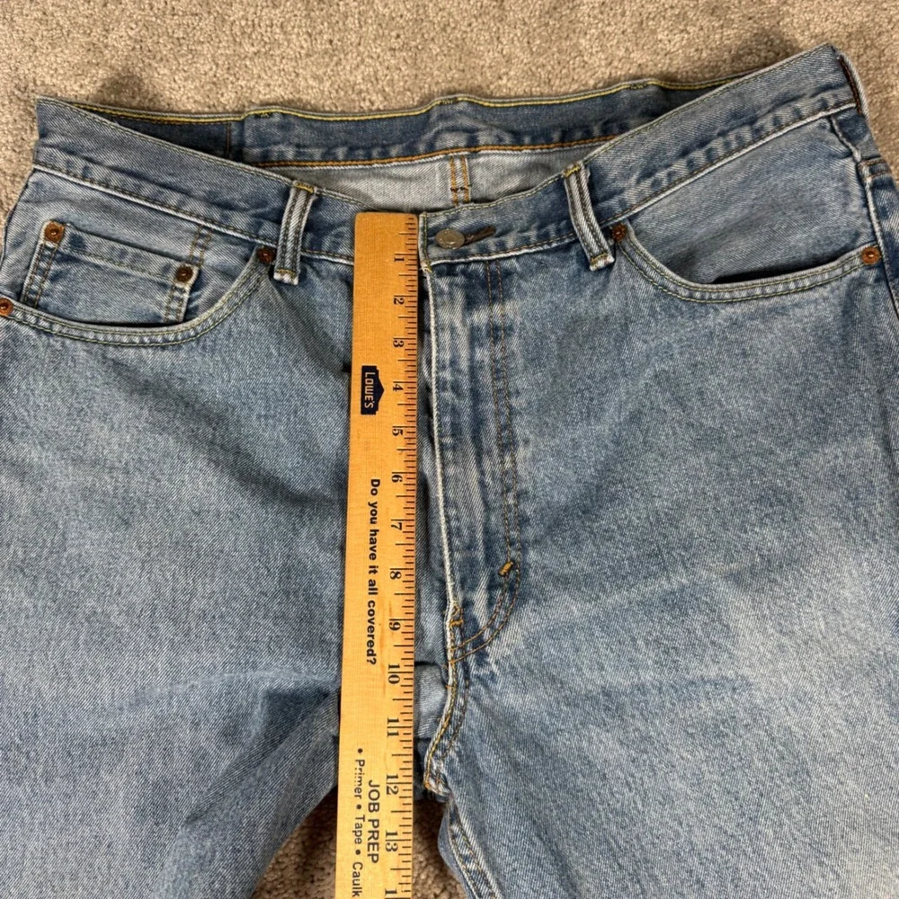 Levis 550 Men's 38x32 Relaxed Fit Tapered Leg Blue Denim Jeans Light Wash